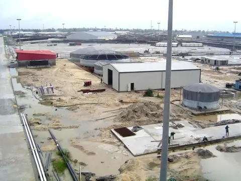 Water distribution systems under construction, Nigeria